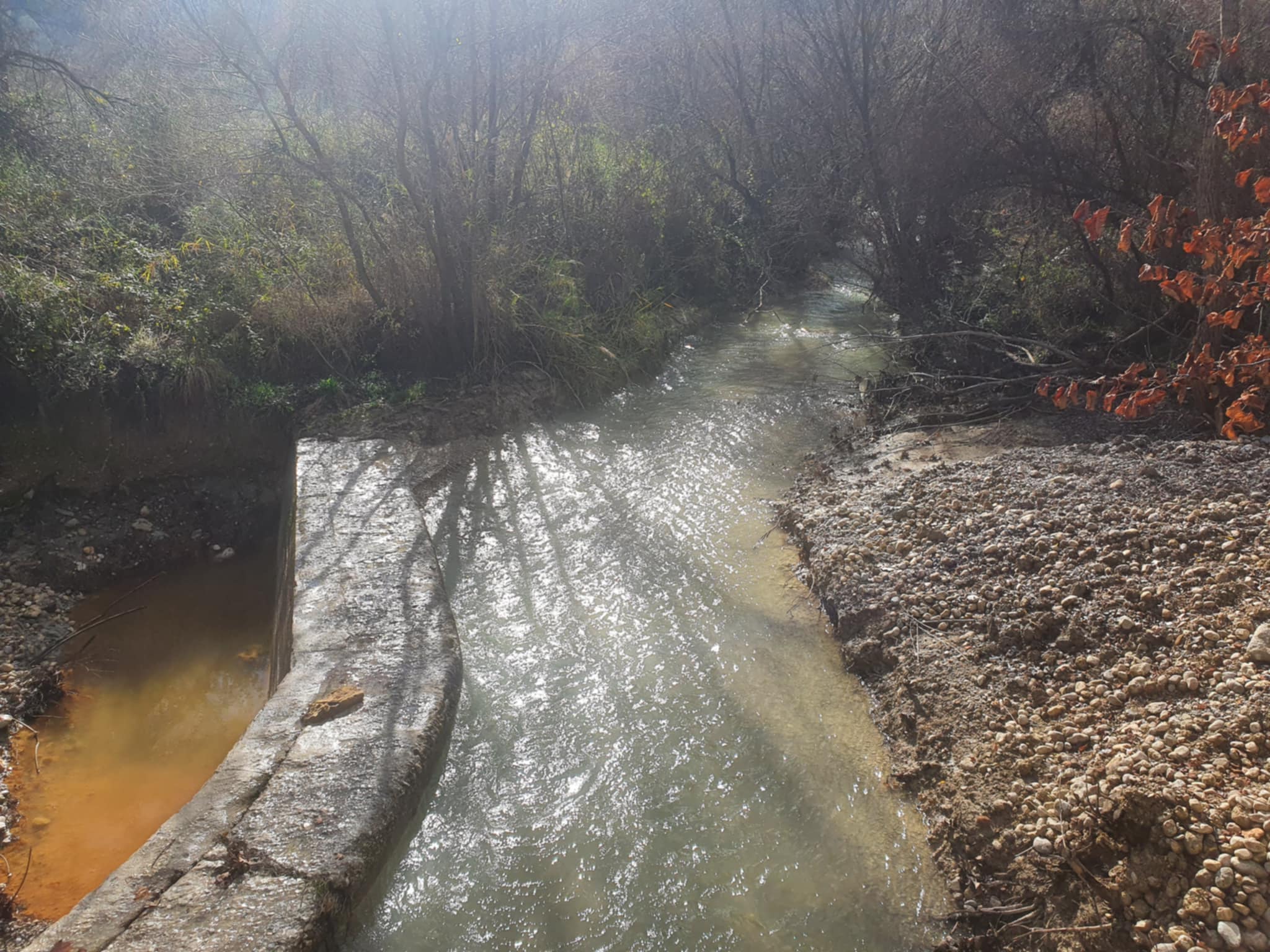 Καθαρισμός ρεμάτων στην Κορινθία